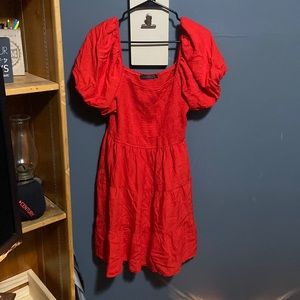 Worn once, I’m not a dress girly! super cute and fits perfectly! LOVED sleeves!